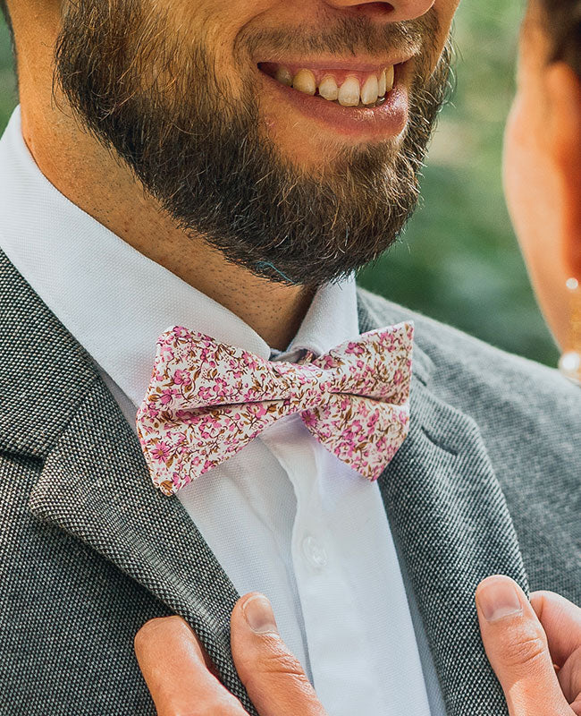 Noeuds Papillon Liberty Rose n°4 Père & Fils en Coton «Gaspard» Noeuds Papillon Liberty Rose n°4 Père & Fils en Coton «Gaspard»