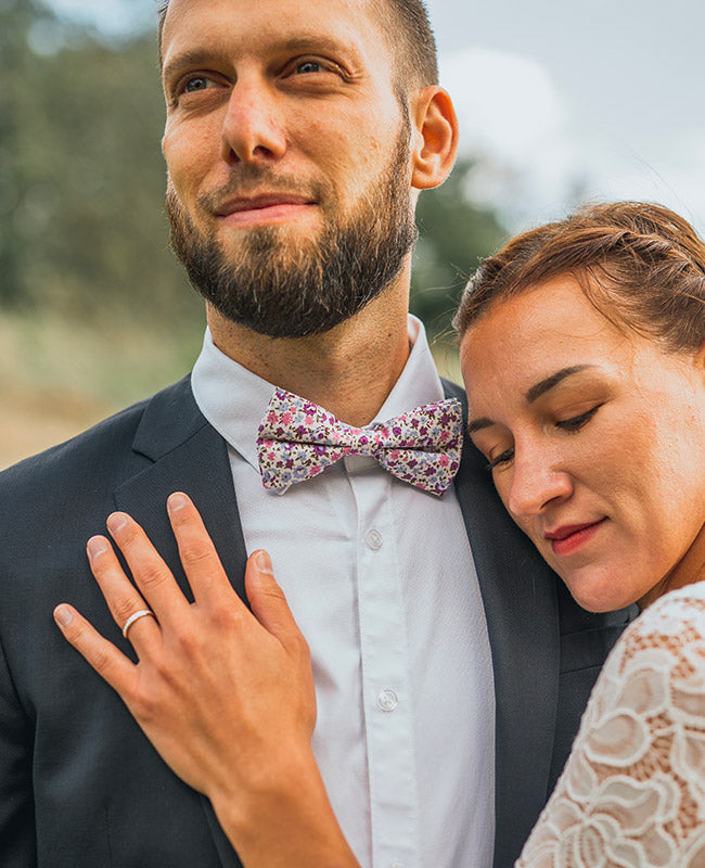 Noeud Papillon Liberty Violet Homme en Coton «Gaspard» Noeud Papillon Liberty Violet Homme en Coton «Gaspard»